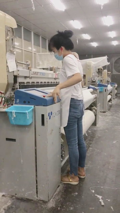 汗水的重量 從流水線到典當行的雙手之路